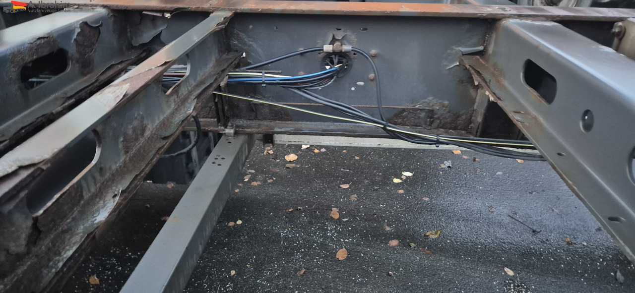 Leasing Schmitz SCF24 2x20,30,40,45 ft Multichassis, ausziehbar Schmitz SCF24 2x20,30,40,45 ft Multichassis, ausziehbar: afbeelding 14