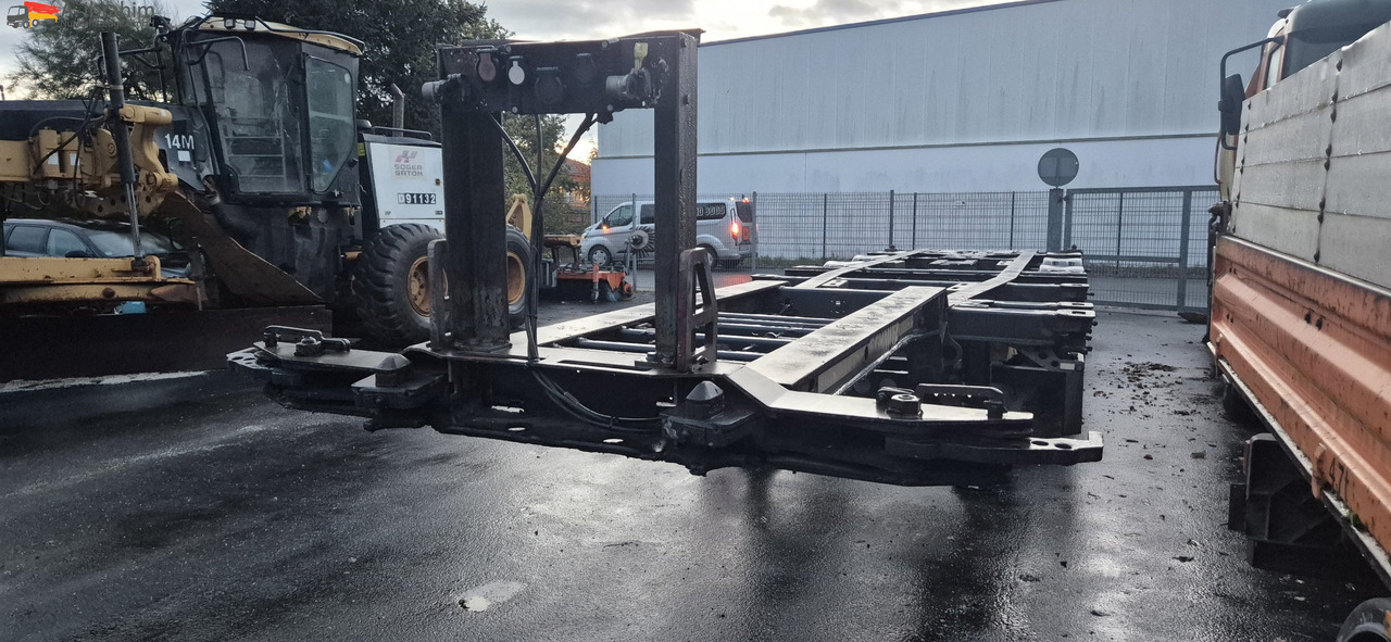 Leasing Schmitz SCF24 2x20,30,40,45 ft Multichassis, ausziehbar Schmitz SCF24 2x20,30,40,45 ft Multichassis, ausziehbar: afbeelding 9