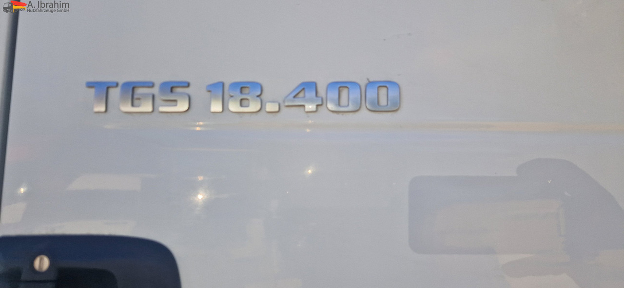 MAN TGS 18.400 PTO für Kompressor sehr sauber, 8x baugleich - Trekker: afbeelding 5 MAN TGS 18.400 PTO für Kompressor sehr sauber, 8x baugleich - Trekker: afbeelding 5