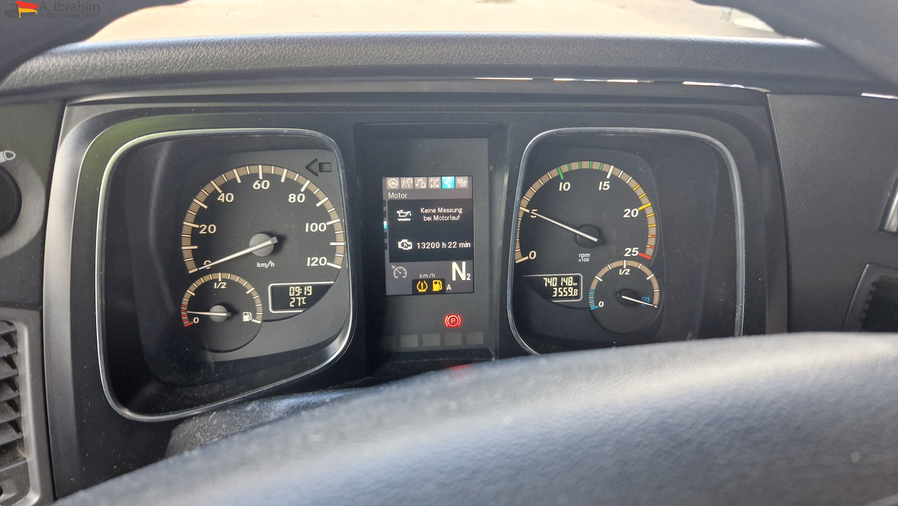 Mercedes-Benz 1842 sehr sauber, deutsches Fahrzeug Retarder, Klima - Trekker: afbeelding 3 Mercedes-Benz 1842 sehr sauber, deutsches Fahrzeug Retarder, Klima - Trekker: afbeelding 3