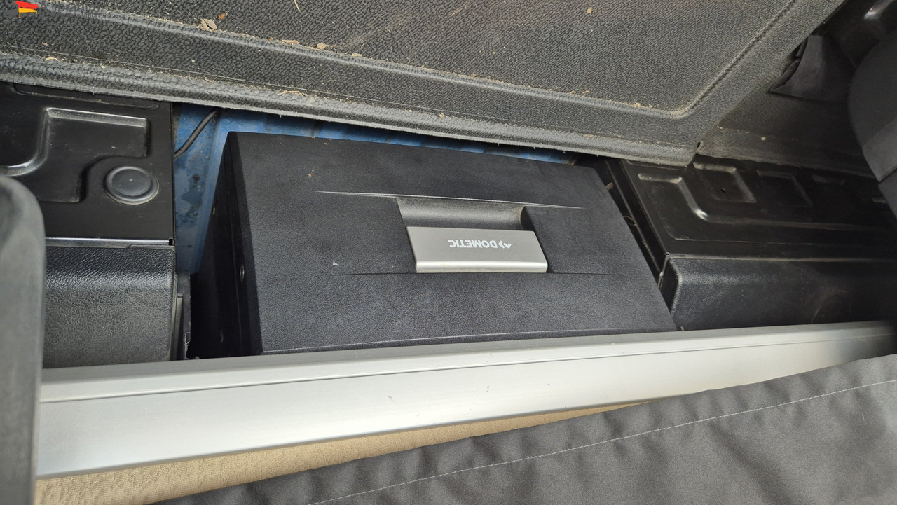 Mercedes-Benz 1843 DB 1843 mit PTU für Kompressor - Trekker: afbeelding 2 Mercedes-Benz 1843 DB 1843 mit PTU für Kompressor - Trekker: afbeelding 2