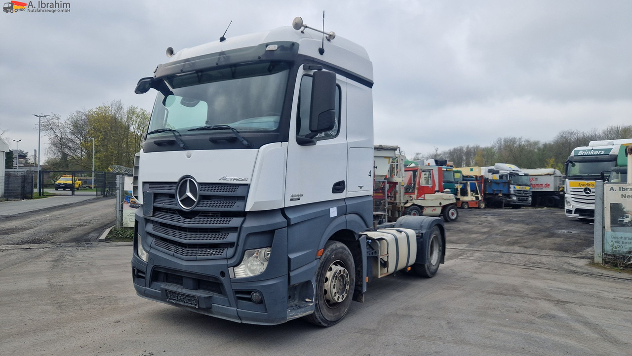 Mercedes-Benz 1845 Kipphydraulik - Trekker: afbeelding 1 Mercedes-Benz 1845 Kipphydraulik - Trekker: afbeelding 1