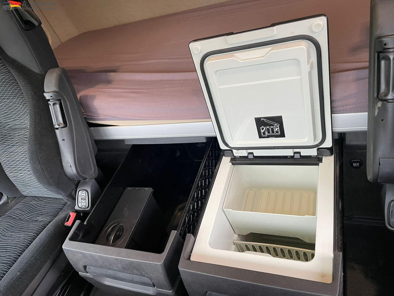 Mercedes-Benz ACTROS 2548 6x2 | Liftachse | 68t Zuggew.| Schwerlast-SZM - Trekker: afbeelding 3 Mercedes-Benz ACTROS 2548 6x2 | Liftachse | 68t Zuggew.| Schwerlast-SZM - Trekker: afbeelding 3