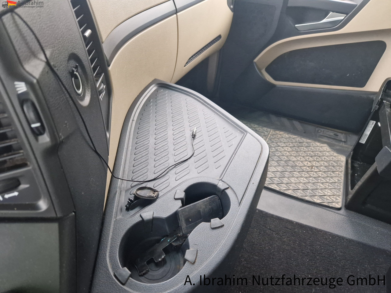 Mercedes-Benz DB 1842, Kipphydraulik deutsches Fahrzeug Retarder, Standklima - Trekker: afbeelding 2 Mercedes-Benz DB 1842, Kipphydraulik deutsches Fahrzeug Retarder, Standklima - Trekker: afbeelding 2