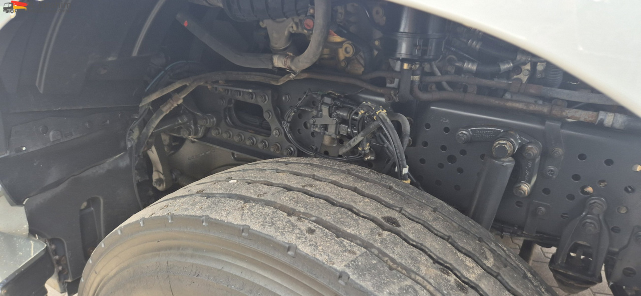 Mercedes-Benz DB 1842H 4x4 Hydrodrive Scheckheft bei Mercedes - Trekker: afbeelding 5 Mercedes-Benz DB 1842H 4x4 Hydrodrive Scheckheft bei Mercedes - Trekker: afbeelding 5