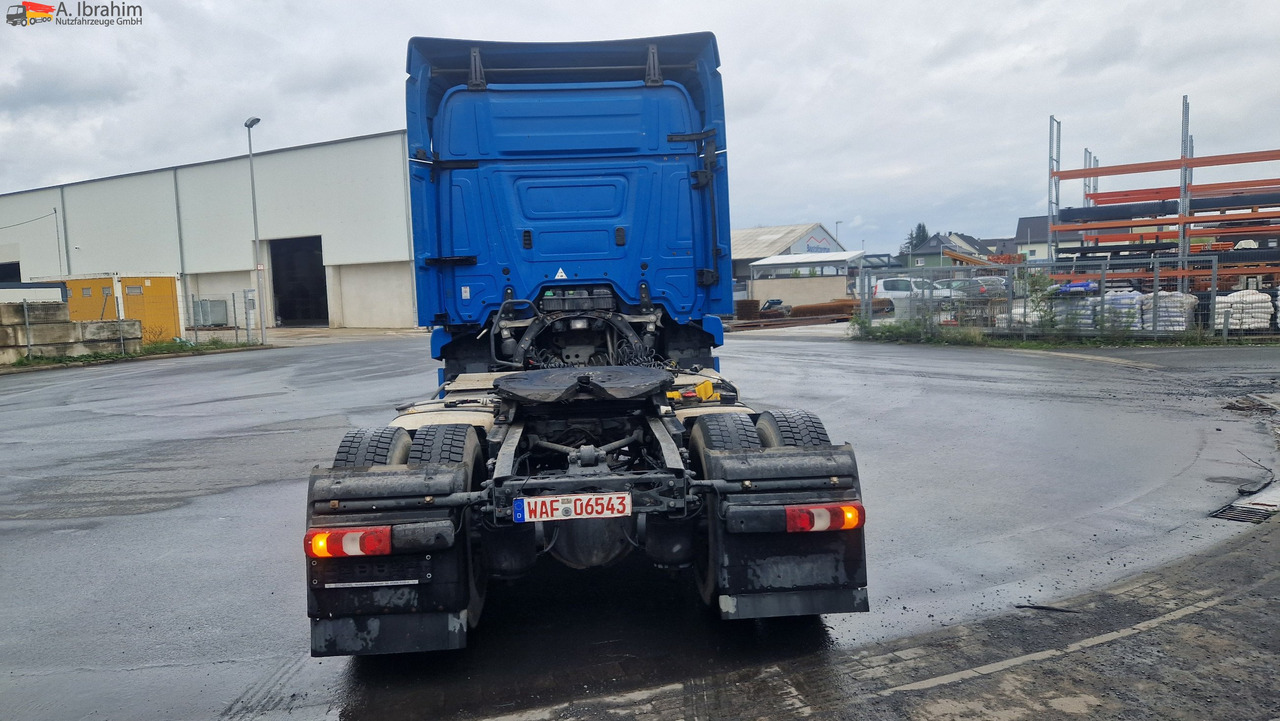Trekker Mercedes-Benz DB 1843 Retarder Kipphydraulik Actros, sehr sauber, Alufelgen: afbeelding 11 Trekker Mercedes-Benz DB 1843 Retarder Kipphydraulik Actros, sehr sauber, Alufelgen: afbeelding 11