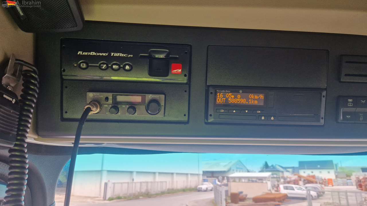 Mercedes-Benz DB 1843 Retarder Kipphydraulik Actros, sehr sauber, Alufelgen - Trekker: afbeelding 3 Mercedes-Benz DB 1843 Retarder Kipphydraulik Actros, sehr sauber, Alufelgen - Trekker: afbeelding 3