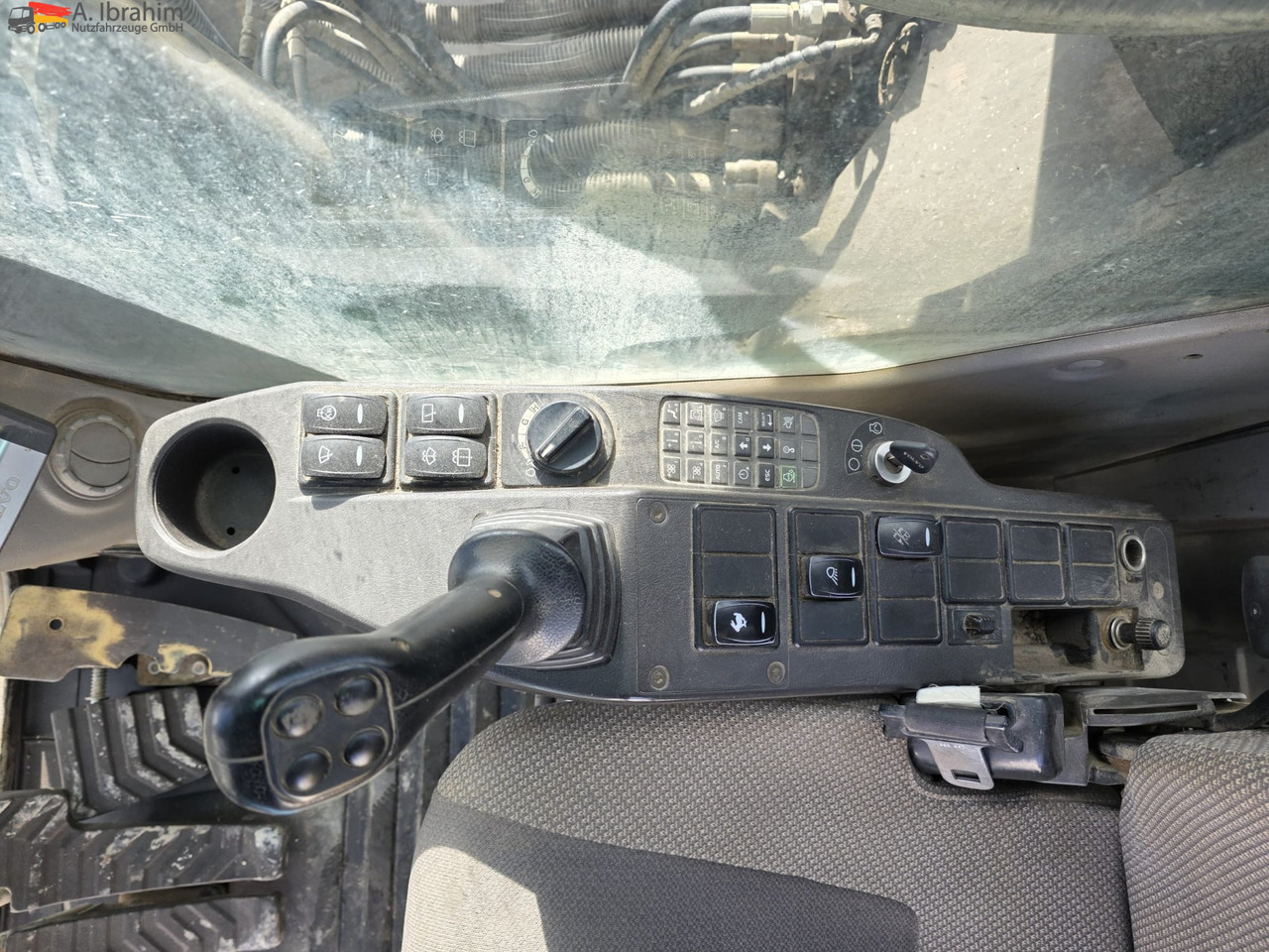 Rupsgraafmachine Volvo EC360C Schnellwechsler | Hammerhydraulik | Klima | 40t | 12305 St.: afbeelding 7 Rupsgraafmachine Volvo EC360C Schnellwechsler | Hammerhydraulik | Klima | 40t | 12305 St.: afbeelding 7