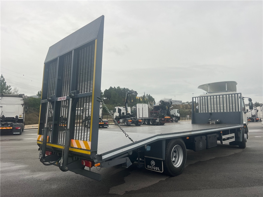 DAF LF 55.220 - Vrachtwagen met open laadbak: afbeelding 4 DAF LF 55.220 - Vrachtwagen met open laadbak: afbeelding 4