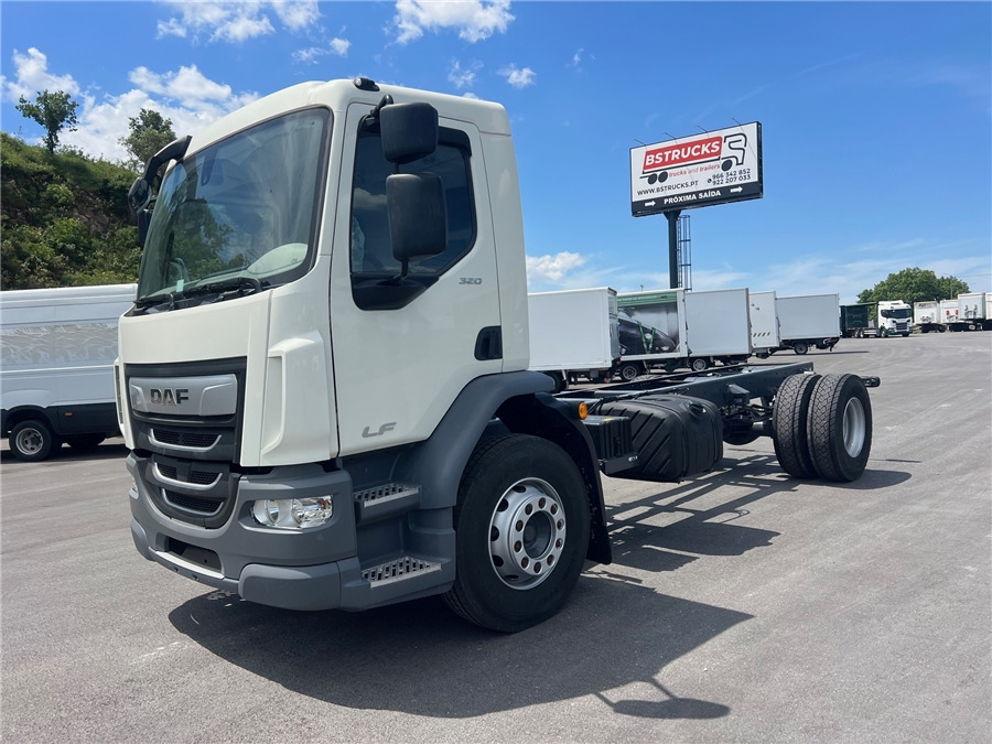 DAF LF320 NEW/ONLY COC - Chassis vrachtwagen: afbeelding 1 DAF LF320 NEW/ONLY COC - Chassis vrachtwagen: afbeelding 1