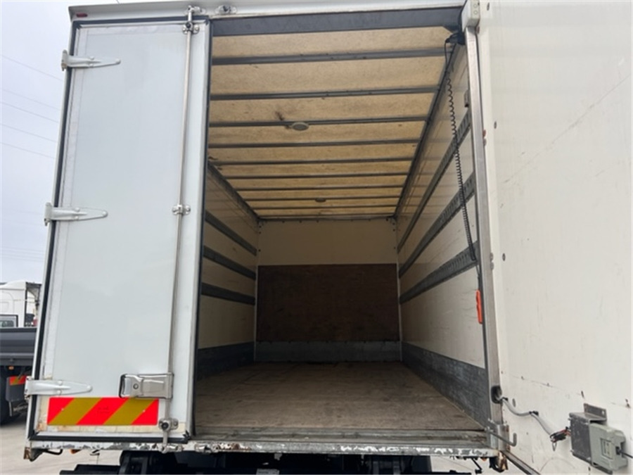 Isotherm vrachtwagen Mitsubishi 7C18: afbeelding 15