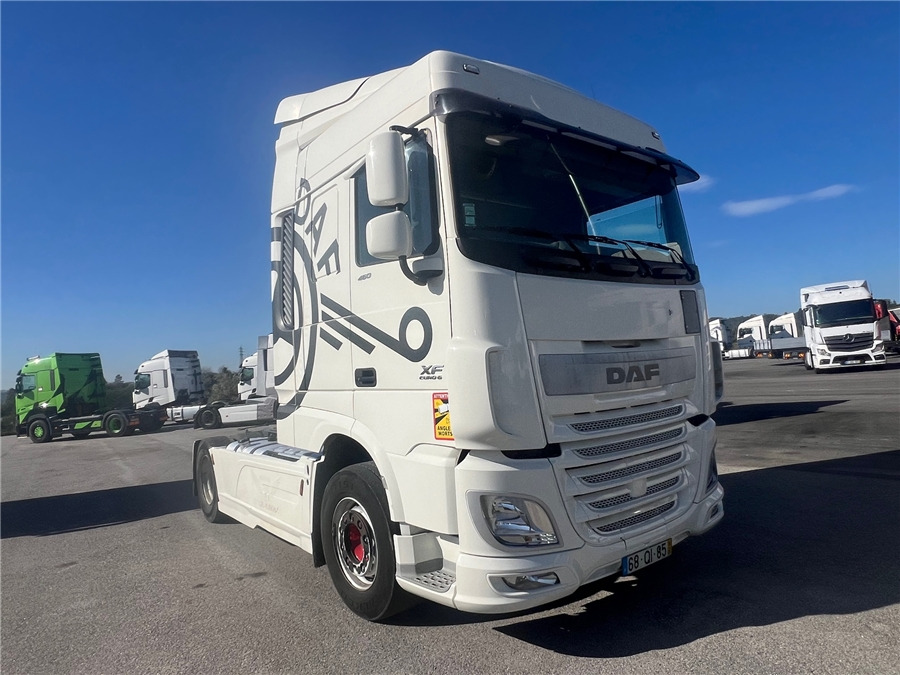 DAF XF 105 460 - Trekker: afbeelding 1 DAF XF 105 460 - Trekker: afbeelding 1