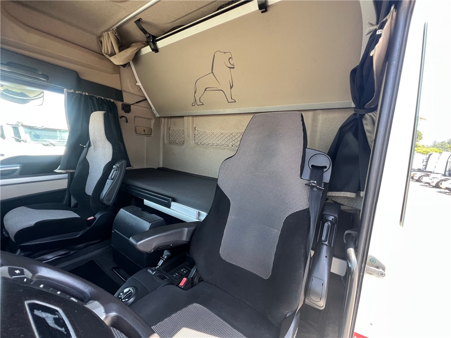 Trekker MAN TGX 18.460: afbeelding 14