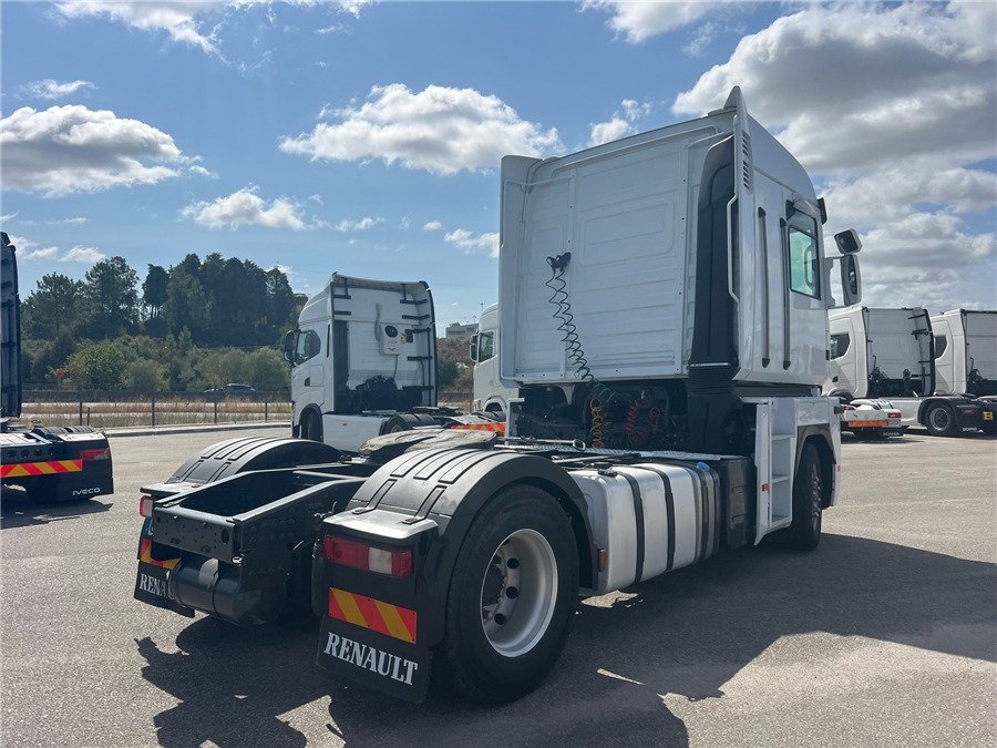 Renault AE 440 - Trekker: afbeelding 4 Renault AE 440 - Trekker: afbeelding 4