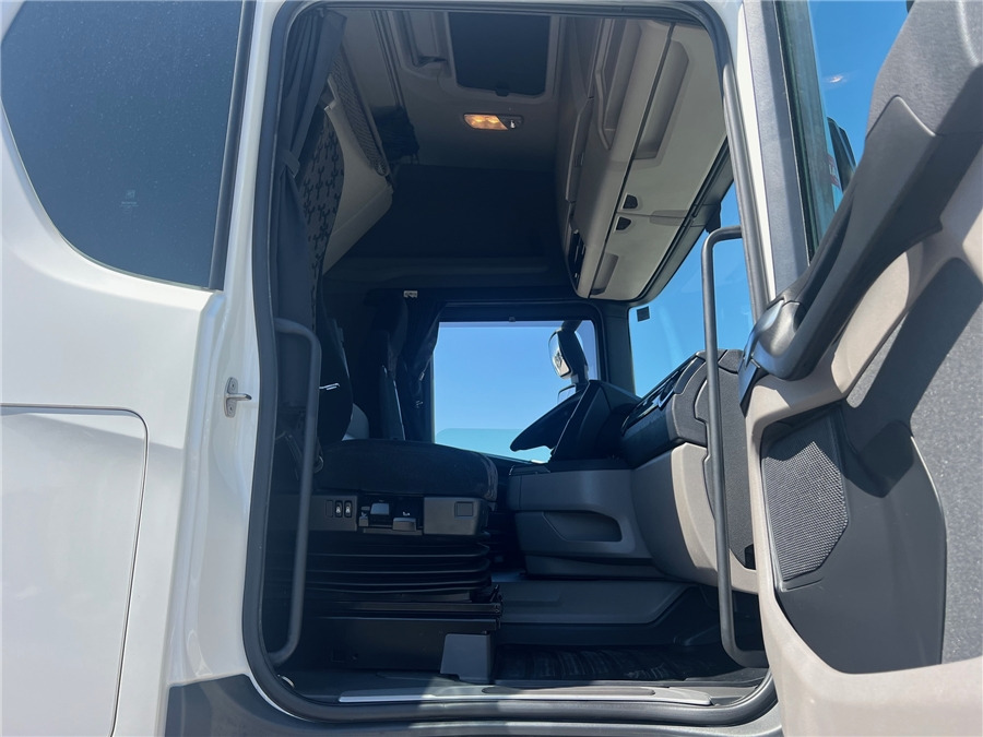 Trekker Scania R450 / RETARDER: afbeelding 13