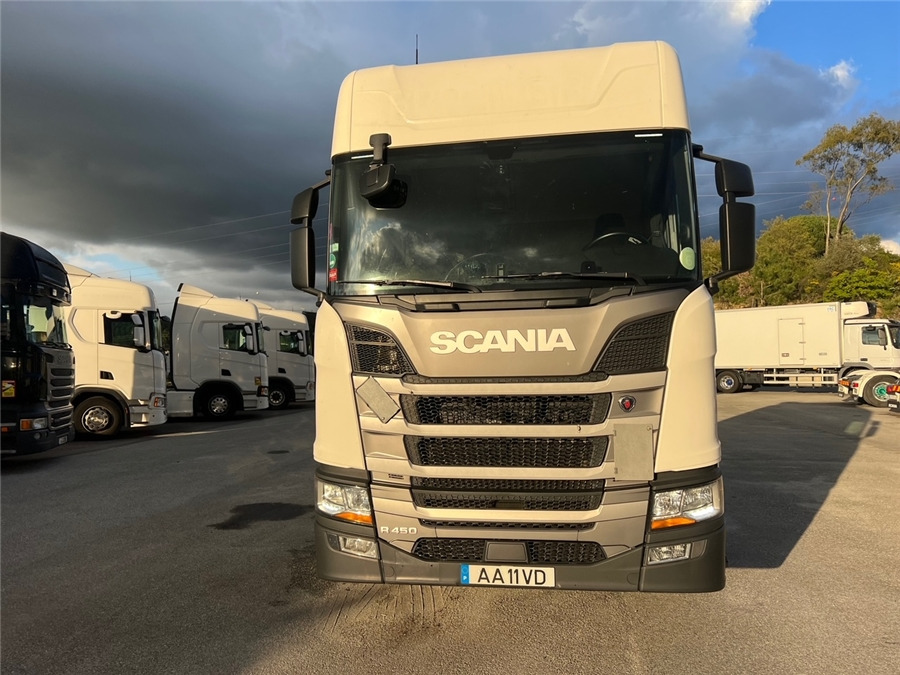 Scania R450 / RETARDER - Trekker: afbeelding 2 Scania R450 / RETARDER - Trekker: afbeelding 2