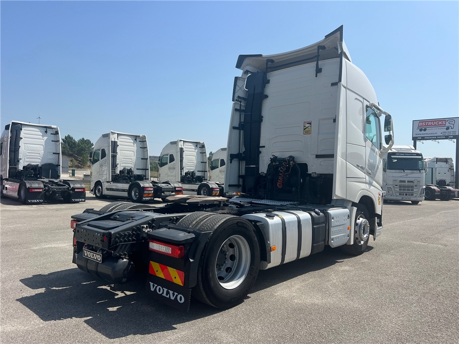 Volvo FH 460 RETARDER/AIRPARKOLL - Trekker: afbeelding 4 Volvo FH 460 RETARDER/AIRPARKOLL - Trekker: afbeelding 4