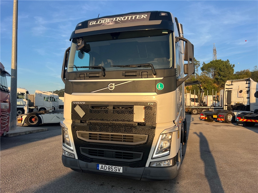 Volvo FH500 / RETARDER / IPARKCOOL - Trekker: afbeelding 2 Volvo FH500 / RETARDER / IPARKCOOL - Trekker: afbeelding 2