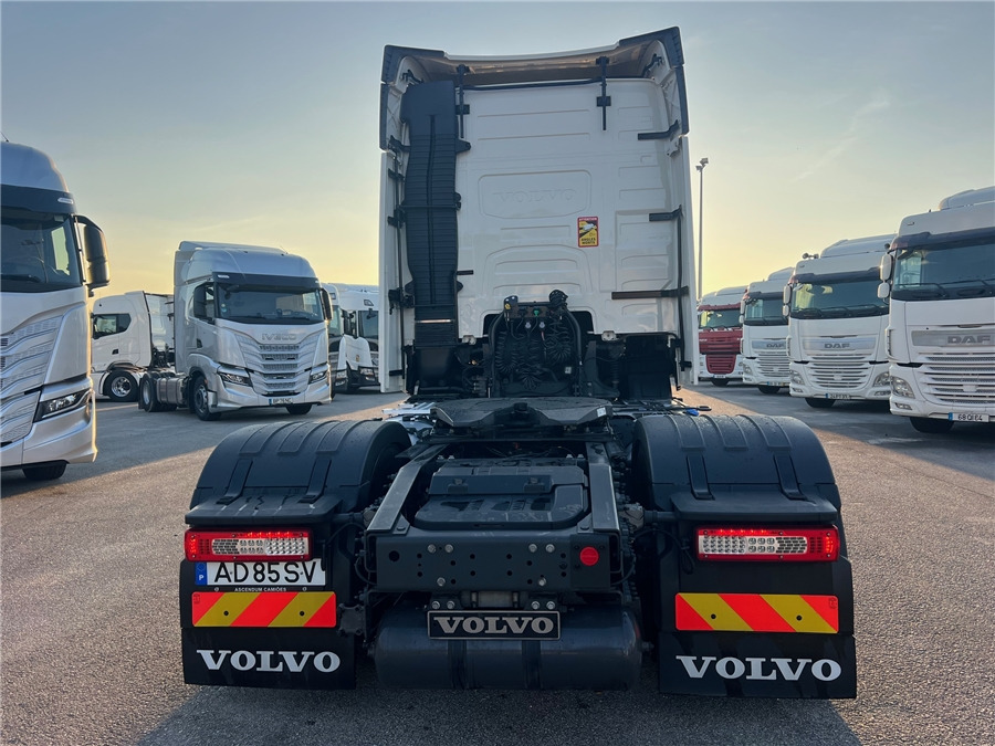 Volvo FH500 / RETARDER / IPARKCOOL - Trekker: afbeelding 5 Volvo FH500 / RETARDER / IPARKCOOL - Trekker: afbeelding 5