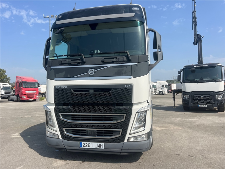 Volvo FH500 / RETARDER / IPARKCOOL - Trekker: afbeelding 2 Volvo FH500 / RETARDER / IPARKCOOL - Trekker: afbeelding 2