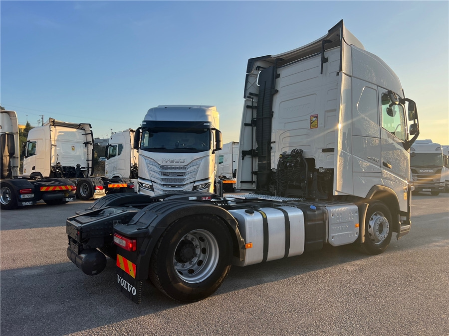 Volvo FH500 / RETARDER / IPARKCOOL - Trekker: afbeelding 4 Volvo FH500 / RETARDER / IPARKCOOL - Trekker: afbeelding 4