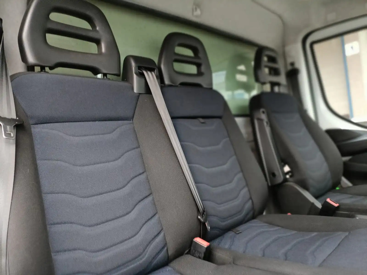 IVECO DAILY 35C14 - Bestelwagen: afbeelding 5 IVECO DAILY 35C14 - Bestelwagen: afbeelding 5
