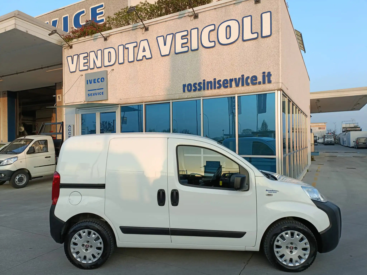 FIAT FIORINO - Gesloten bestelwagen: afbeelding 2 FIAT FIORINO - Gesloten bestelwagen: afbeelding 2