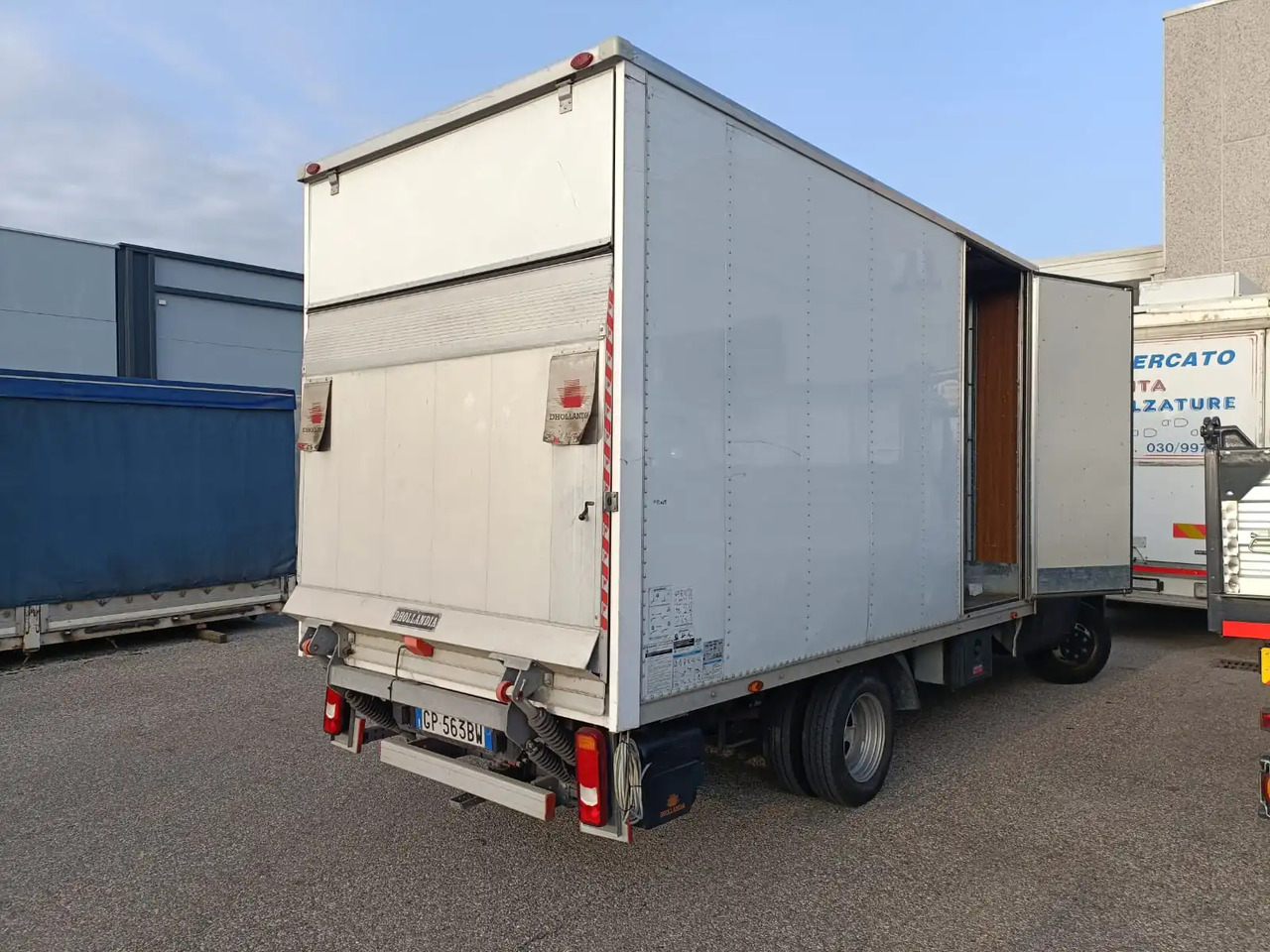 FURGONATO BOX - Gesloten laadbak: afbeelding 1 FURGONATO BOX - Gesloten laadbak: afbeelding 1