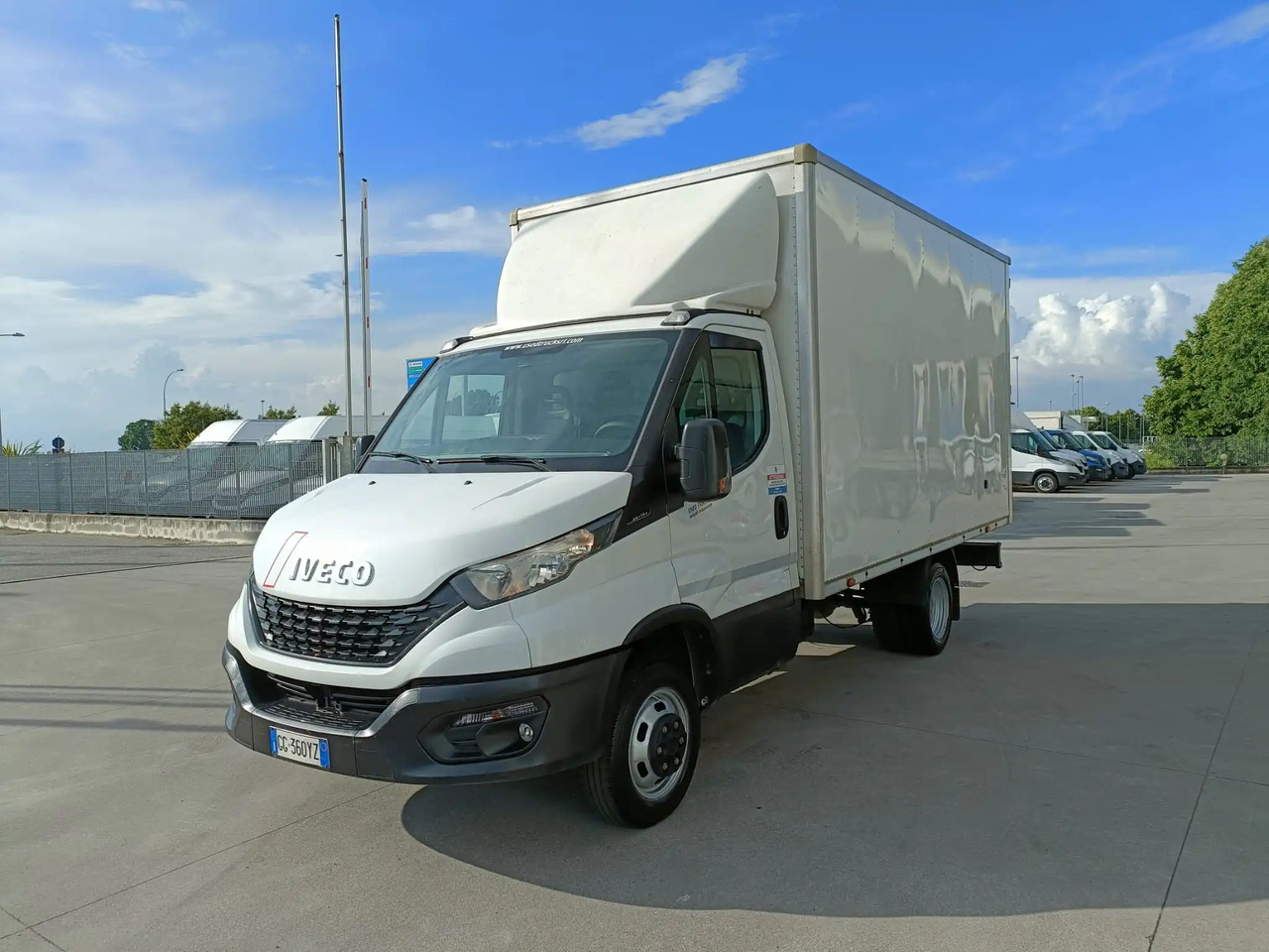 IVECO 35C14 FURGONATO BOX - Bestelwagen gesloten laadbak: afbeelding 4 IVECO 35C14 FURGONATO BOX - Bestelwagen gesloten laadbak: afbeelding 4