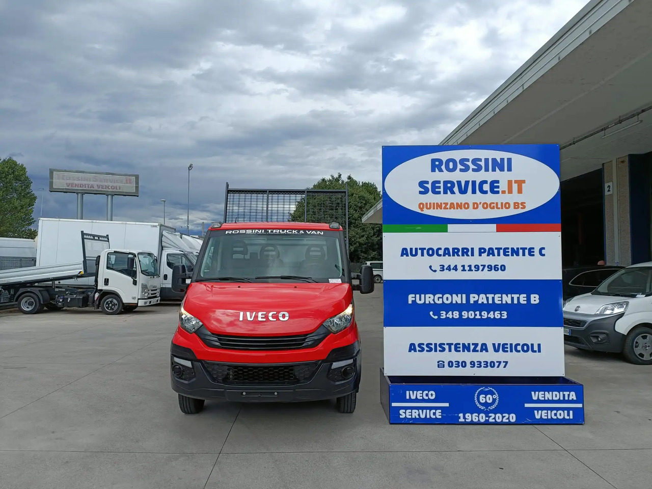 IVECO DAILY 35C12 RIBALTABILE - Kipper bestelwagen: afbeelding 4 IVECO DAILY 35C12 RIBALTABILE - Kipper bestelwagen: afbeelding 4