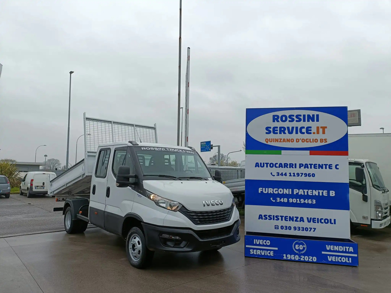 IVECO DAILY 35C14 DOPPIA CABINA RIBALTABILE 2.3 - Kipper bestelwagen: afbeelding 1 IVECO DAILY 35C14 DOPPIA CABINA RIBALTABILE 2.3 - Kipper bestelwagen: afbeelding 1