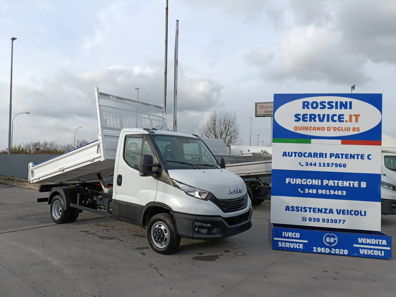 IVECO DAILY 35C16 MOD. 2025 RIBALTABILE TRILATERALE - Kipper bestelwagen: afbeelding 1 IVECO DAILY 35C16 MOD. 2025 RIBALTABILE TRILATERALE - Kipper bestelwagen: afbeelding 1