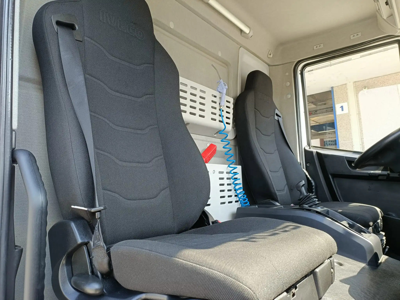 IVECO EUROCARGO 120E19P - Chassis vrachtwagen: afbeelding 3 IVECO EUROCARGO 120E19P - Chassis vrachtwagen: afbeelding 3