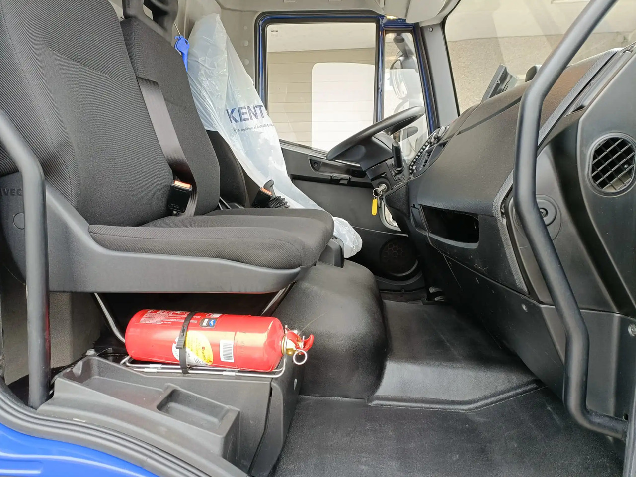 IVECO EUROCARGO 120E22P - Chassis vrachtwagen: afbeelding 2 IVECO EUROCARGO 120E22P - Chassis vrachtwagen: afbeelding 2