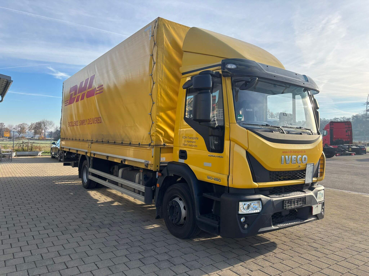 IVECO EUROCARGO 120E25P - Schuifzeilen vrachtwagen: afbeelding 2 IVECO EUROCARGO 120E25P - Schuifzeilen vrachtwagen: afbeelding 2
