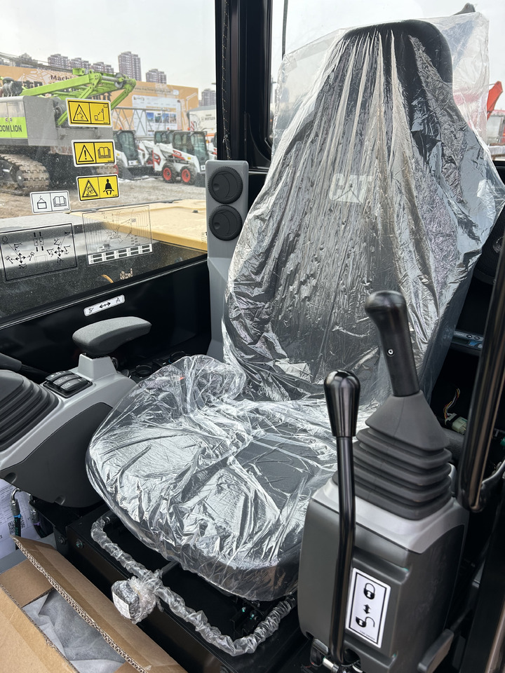 CATERPILLAR 305.5GC - Rupsgraafmachine: afbeelding 4 CATERPILLAR 305.5GC - Rupsgraafmachine: afbeelding 4