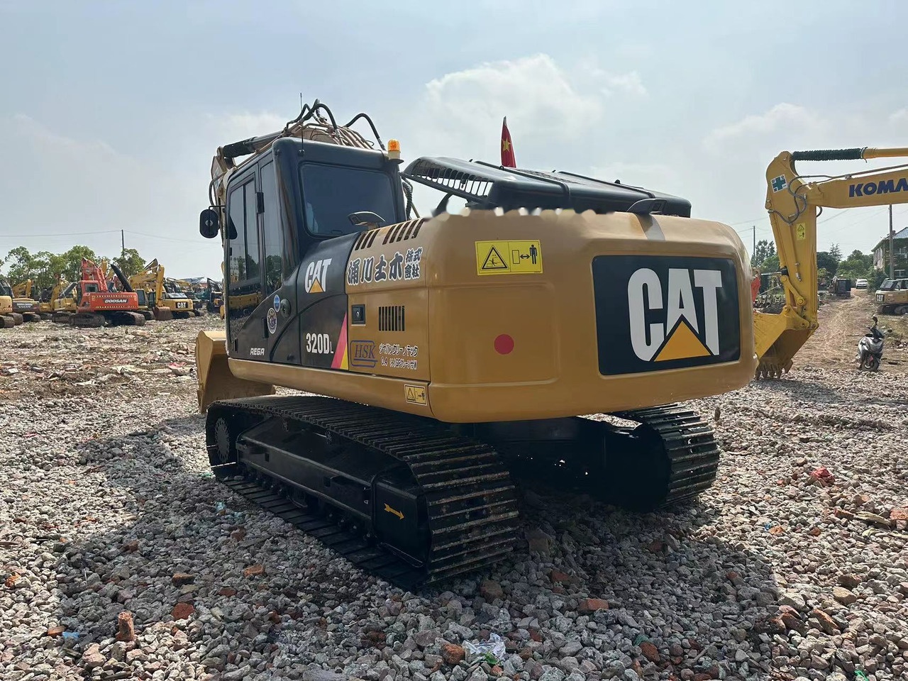 Caterpillar 320D2 - Rupsgraafmachine: afbeelding 1 Caterpillar 320D2 - Rupsgraafmachine: afbeelding 1