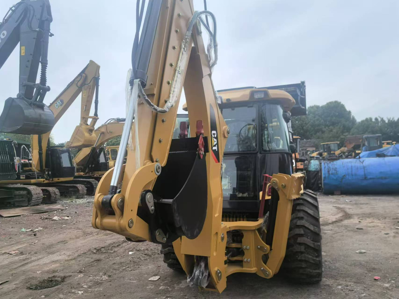 Caterpillar 420F - Graaflaadmachine: afbeelding 3 Caterpillar 420F - Graaflaadmachine: afbeelding 3