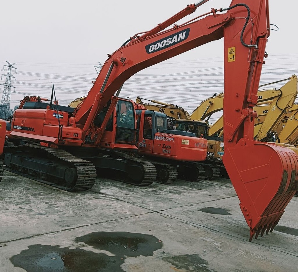 Doosan DX300 - Rupsgraafmachine: afbeelding 4 Doosan DX300 - Rupsgraafmachine: afbeelding 4