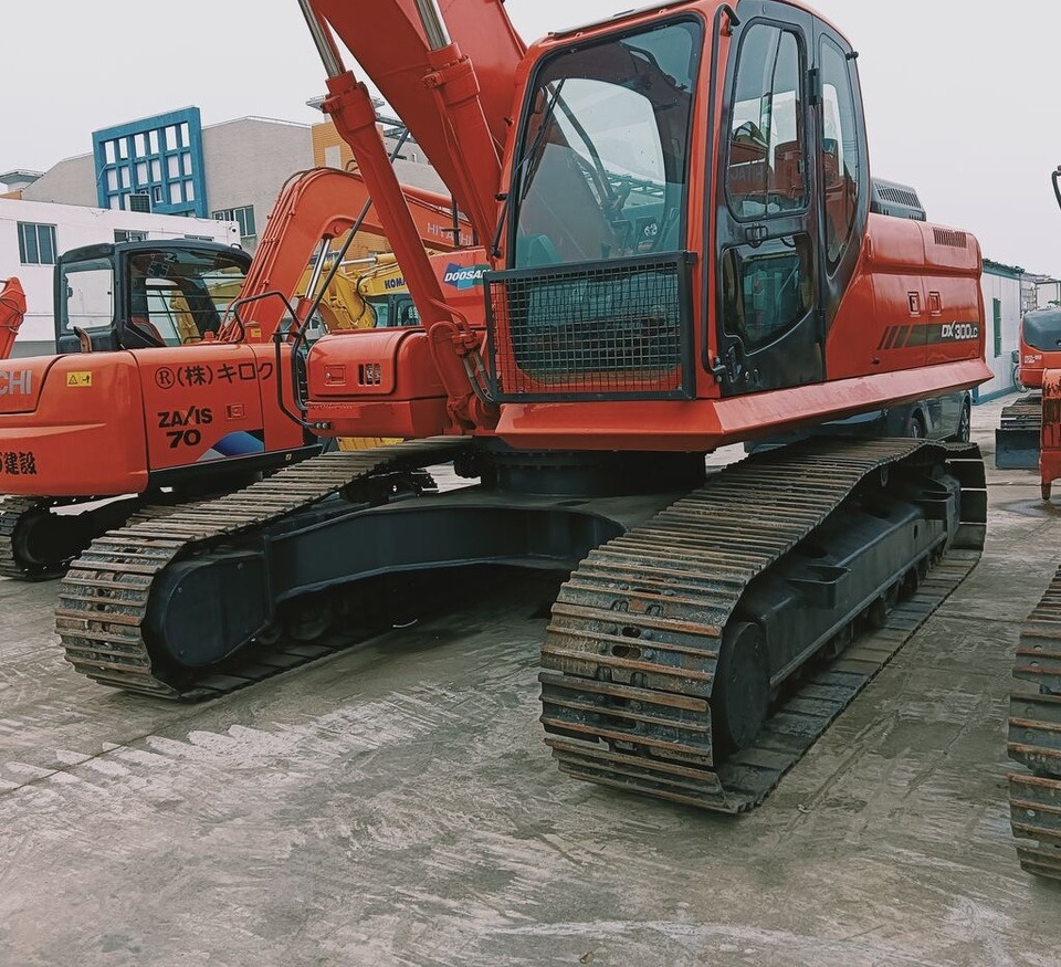 Doosan DX300 - Rupsgraafmachine: afbeelding 1 Doosan DX300 - Rupsgraafmachine: afbeelding 1