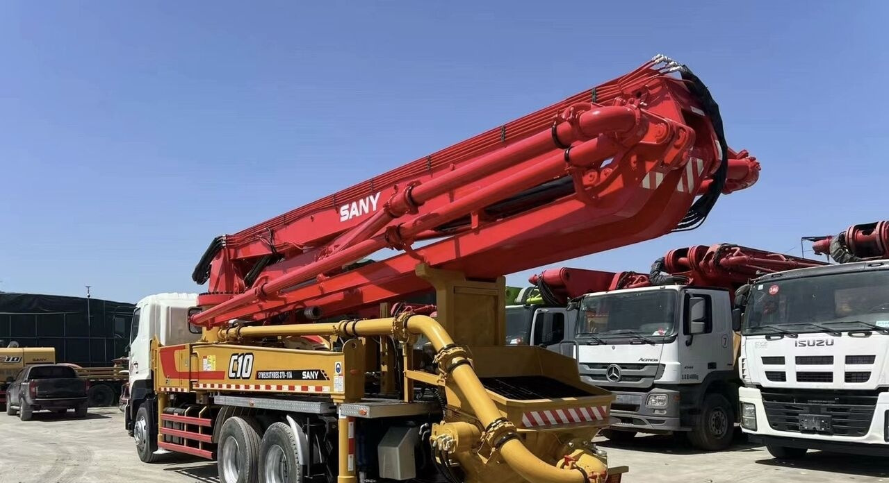 Hino Sany on chassis - Betonpomp: afbeelding 2 Hino Sany on chassis - Betonpomp: afbeelding 2