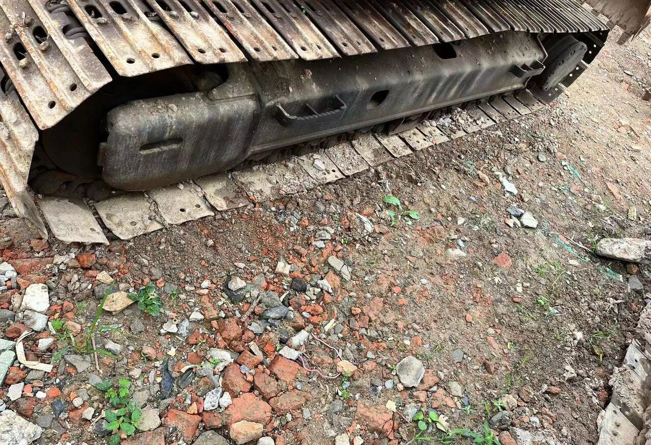 Hitachi ZX135 - Rupsgraafmachine: afbeelding 3 Hitachi ZX135 - Rupsgraafmachine: afbeelding 3