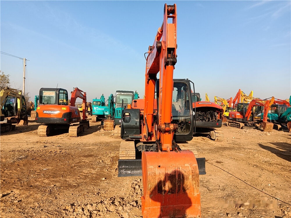 Hitachi ZX60 - Minigraafmachine: afbeelding 2 Hitachi ZX60 - Minigraafmachine: afbeelding 2