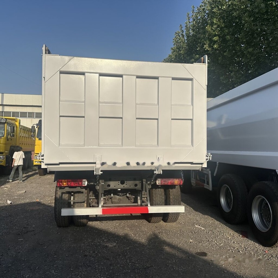 Howo HOHAN - Kipper vrachtwagen: afbeelding 2 Howo HOHAN - Kipper vrachtwagen: afbeelding 2