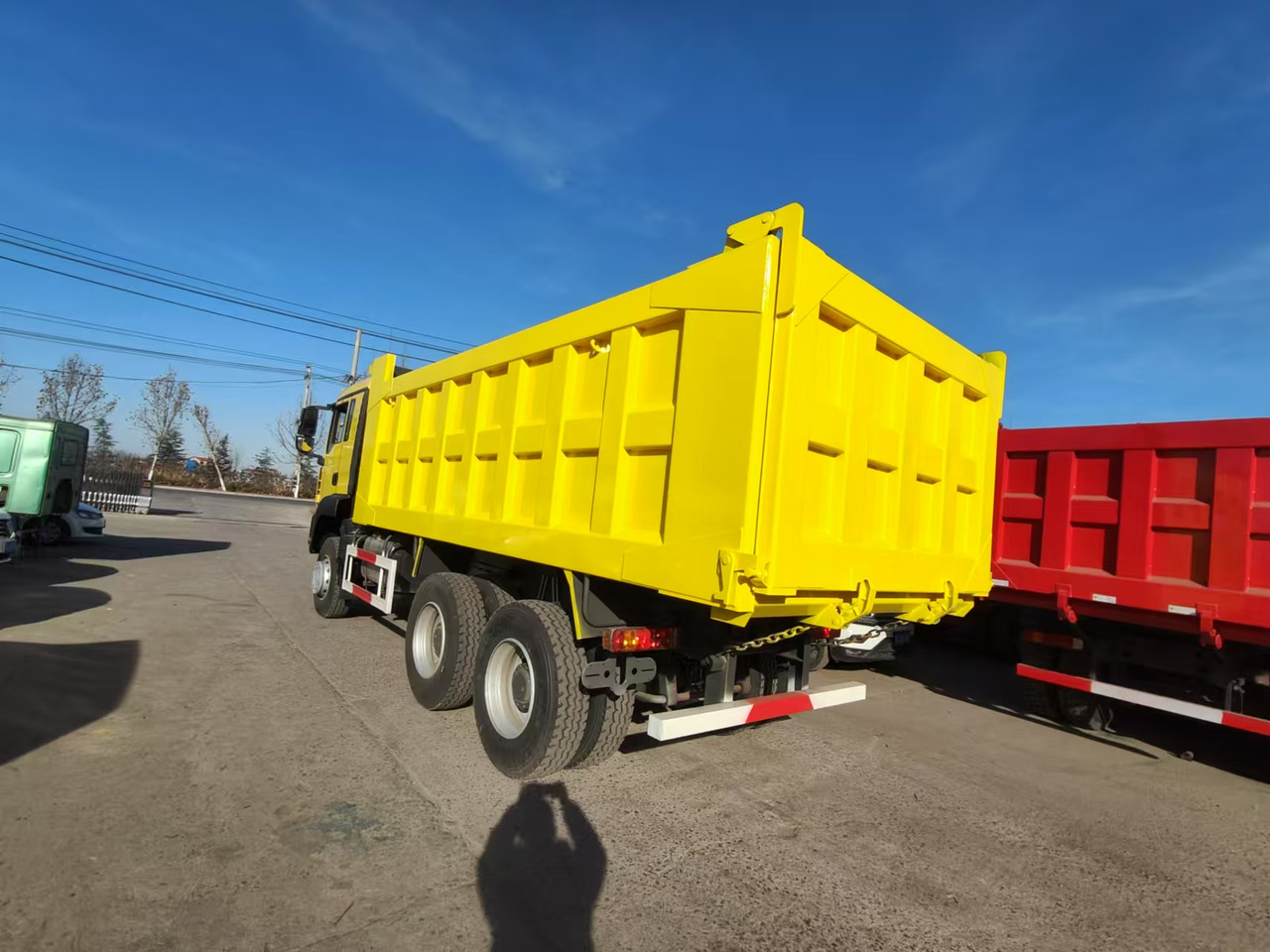 Howo HOWO T5G 6X4 Dump Truck - Kipper vrachtwagen: afbeelding 3 Howo HOWO T5G 6X4 Dump Truck - Kipper vrachtwagen: afbeelding 3