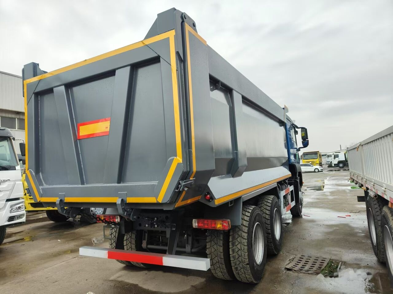 Howo TX 450 - Kipper vrachtwagen: afbeelding 1 Howo TX 450 - Kipper vrachtwagen: afbeelding 1