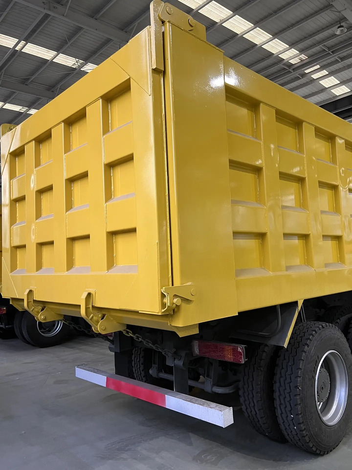 Howo TX 6X4 - Kipper vrachtwagen: afbeelding 5 Howo TX 6X4 - Kipper vrachtwagen: afbeelding 5