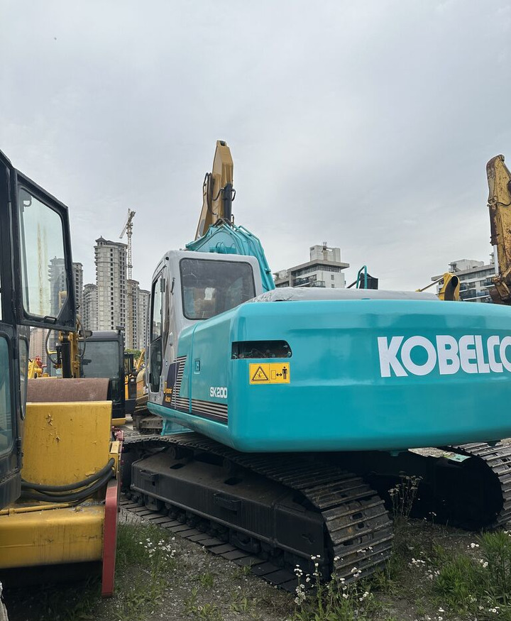 Kobelco SK200 - Rupsgraafmachine: afbeelding 1 Kobelco SK200 - Rupsgraafmachine: afbeelding 1