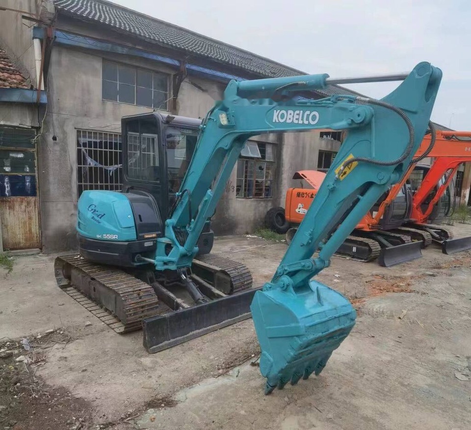 Kobelco SK55 - Rupsgraafmachine: afbeelding 3 Kobelco SK55 - Rupsgraafmachine: afbeelding 3