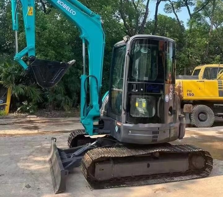 Kobelco SK55 - Minigraafmachine: afbeelding 2 Kobelco SK55 - Minigraafmachine: afbeelding 2